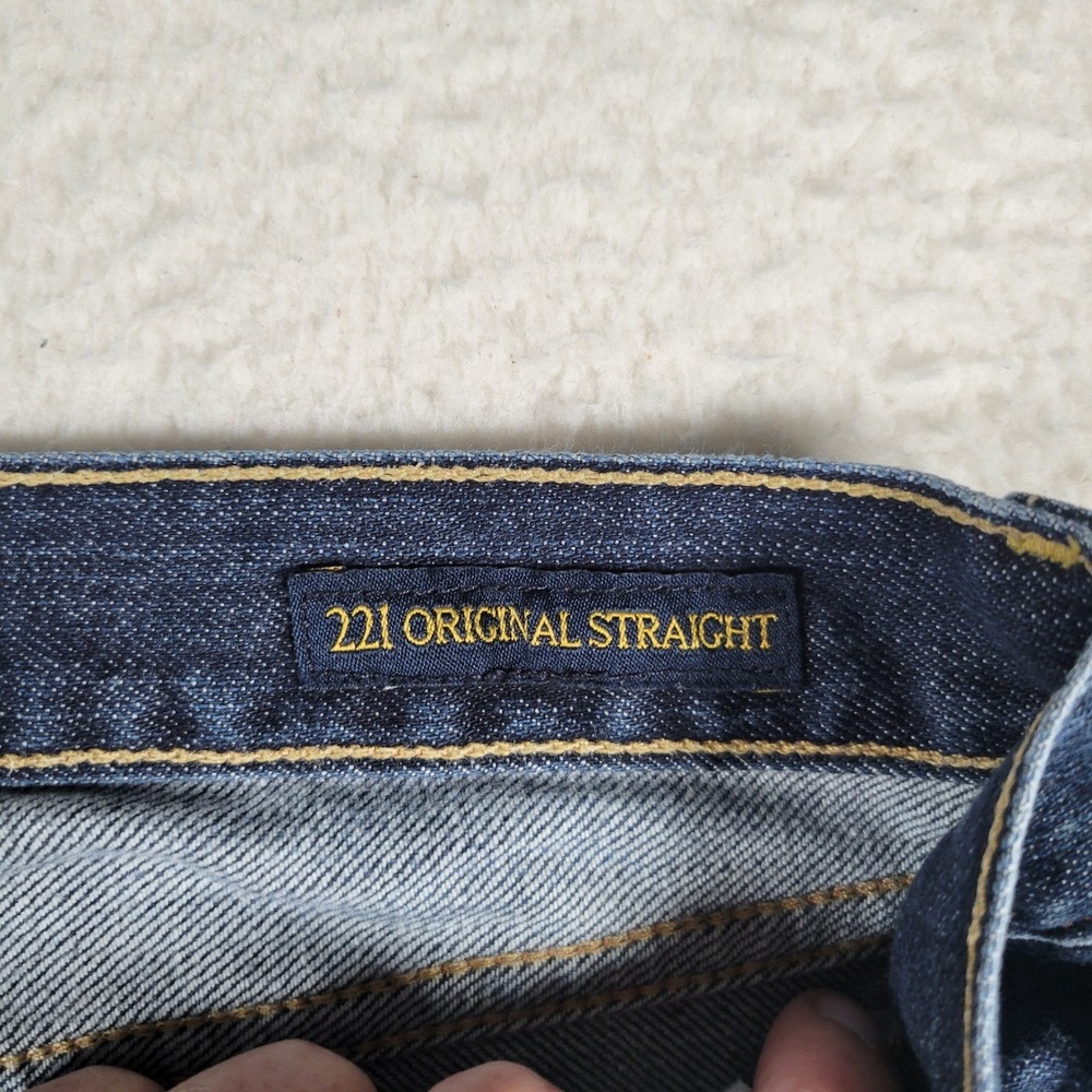 Lucky Brand Jeans Men 32x32 Dark Blue Straight Leg Button Fly Whiskered Denim - Picture 16 of 16